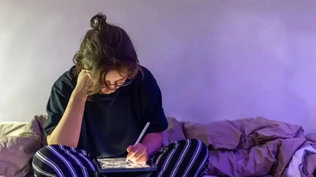Overthinking bisa memicu stres dan gangguan kesehatan jika tidak dikelola dengan baik (Ilustrasi overthinking/freepik)