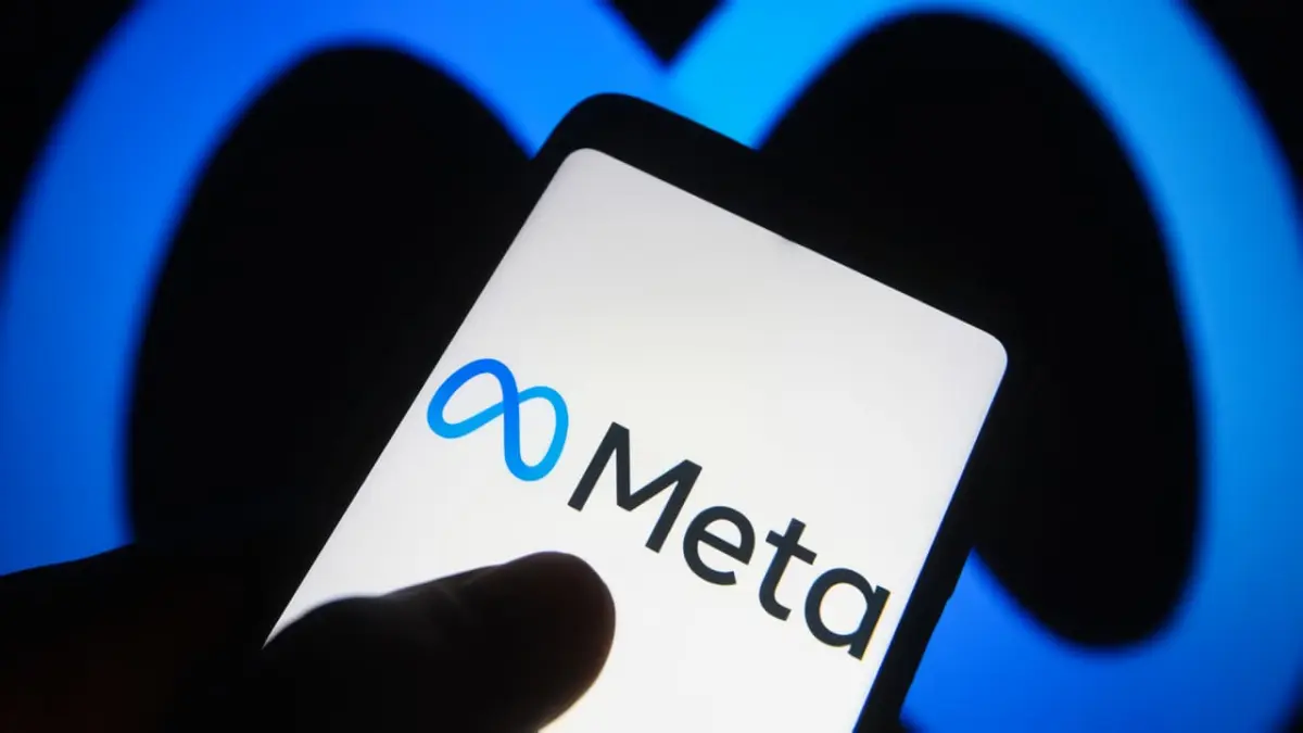 Meta menghadirkan fitur baru yang memungkinkan orang tua memantau aktivitas chatbot AI remaja secara lebih aman. (WirtschafWoche/Pinterest)