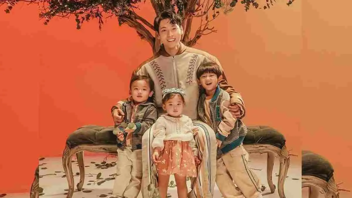 Foto Daehoon dengan ketiga anaknya (Sumber : Instagram @ daehoon_na)