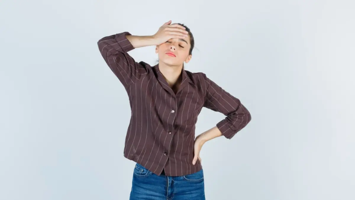 Sering capek padahal nggak ngapa-ngapain?. Ternyata overthinking itu bukan cuma di kepala, tapi sampai ke sel tubuh! (sumber : freepik)