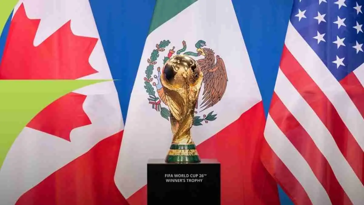 Hadiah naik, tapi masalah pajak belum selesai! Piala Dunia 2026 jadi turnamen paling kompleks dalam sejarah. (Ilustrasi trofi piala dunia: Instagram/fifa)
