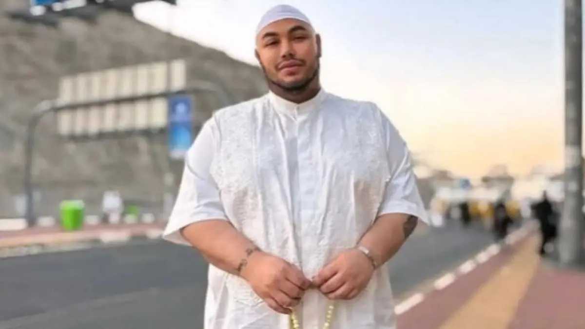 Bukan cuma soal fashion!, Ivan Gunawan punya misi besar: bangun 99 masjid dari Sabang sampai Merauke. Ini alasan di balik langkah mulianya (instagram.com/@ivan_gunawan)