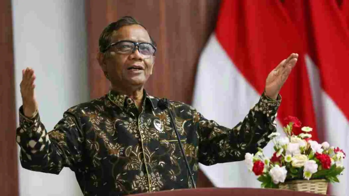 Mahfudz MD ceritakan saat Presiden Prabowo minta tambahan waktu untuk diskusi reformasi Polri setelah hampir 3 jam (infobanknews.com)