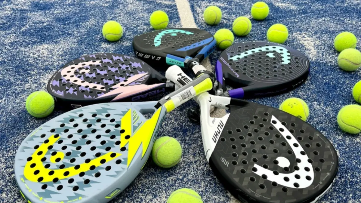 Dulu penuh antrean dan viral di media sosial, sekarang lapangan padel mulai sepi. Fenomena ini bikin banyak orang teringat tren Es Kepal Milo yang dulu juga sempat meledak lalu perlahan hilang. (Photo by Sergio Contreras on Unsplash)