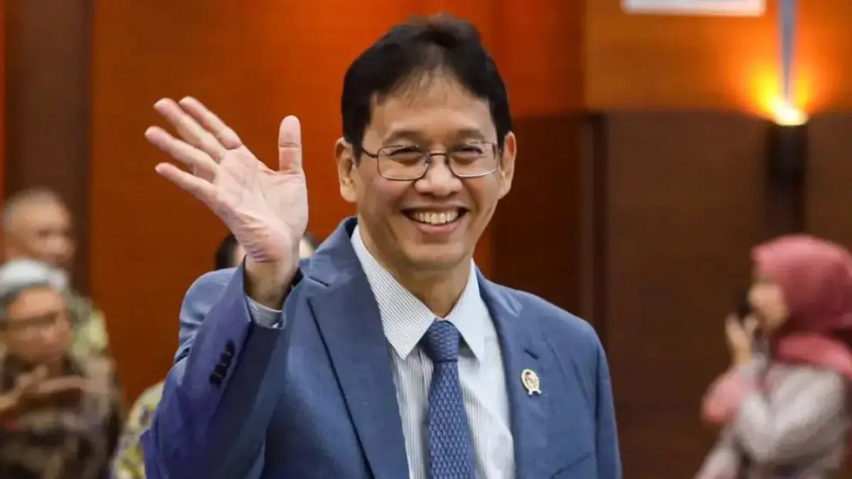 Menteri Keuangan Purbaya Yudhi Sadewa bertemu Menteri ESDM Bahlil Lahadalia. Keduanya membahas strategi peningkatan PNBP, program swasembada energi, hingga pengembangan listrik desa untuk masyarakat Indonesia (Salman Toyibi/Jawa Pos)