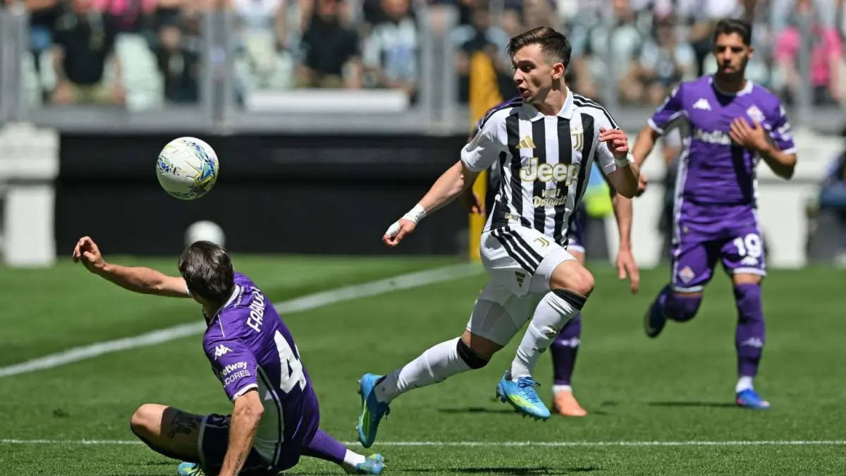Juventus tumbang di kandang sendiri dari Fiorentina. Kini mimpi Liga Champions Bianconeri berada di ujung tanduk. (Sumber foto : Goal)