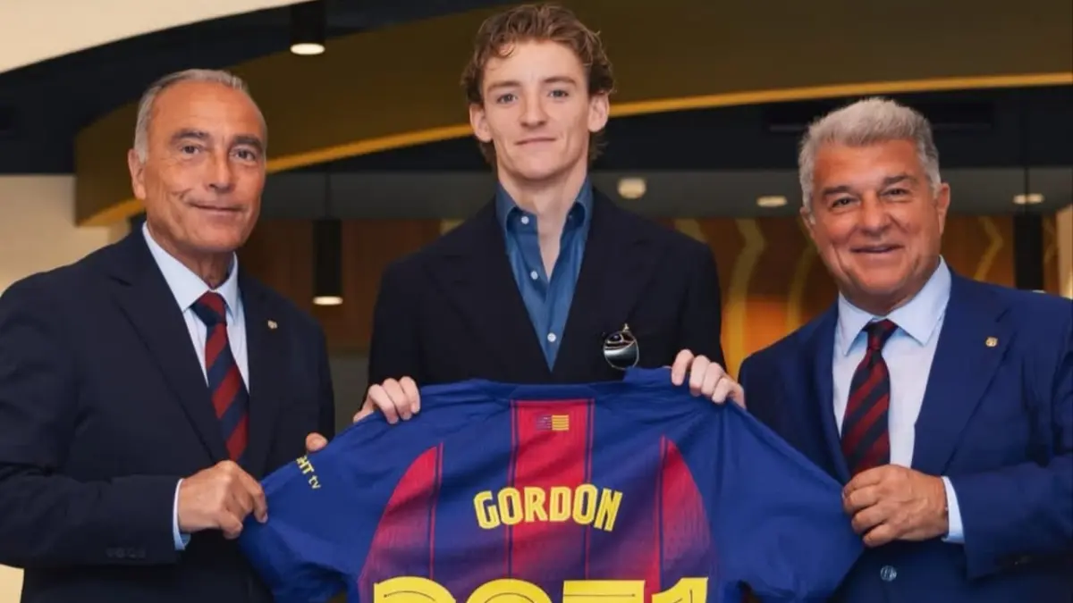 Anthony Gordon jadi rekrutan baru FC Barcelona dengan nilai yang cukup fantastis. (Sumber foto: Instagram/anthonygordon)