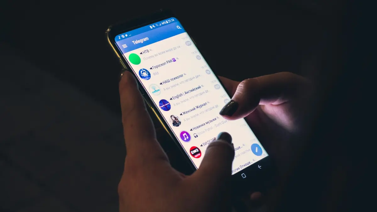 India blokir akses ke Telegram untuk cegah kebocoran soal ujian. (Christian Wiediger/Unplash)