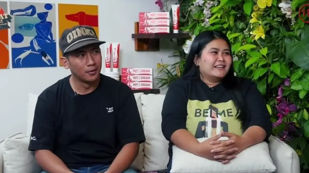 Yuvita, korban penyekapan 2 tahun di Bandung, kini menjalani perawatan intensif setelah ditemukan dalam kondisi mengenaskan. (Sumber Foto: Tangkapan layar @curhatbang)