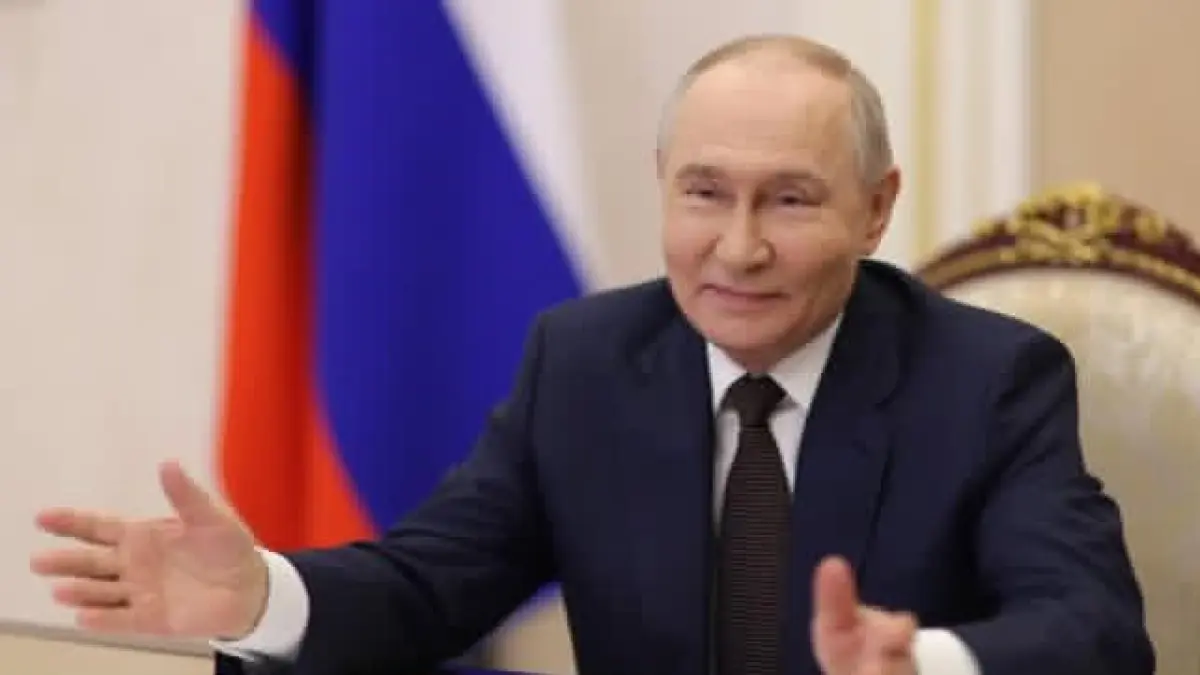 Rusia tengah mempertimbangkan menghentikan ekspor diesel setelah Presiden Vladimir Putin mengakui pasokan BBM domestik masih mengalami gangguan di sejumlah wilayah. (Sumber Foto: Instagram @russian_kremlin)