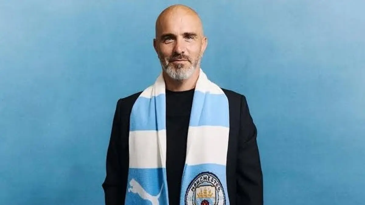 Chelsea akhirnya buka suara!. Enzo Maresca disebut sudah mengincar kursi pelatih Manchester City sejak masih menangani The Blues. (en.aletihad.ae)