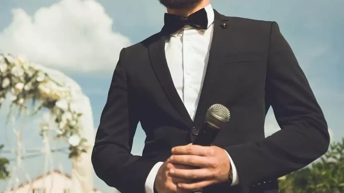 Profesi MC wedding makin diminati. Meski belum pernah tampil di acara pernikahan, Anda tetap bisa memulai karier dengan langkah yang tepat. (ilustrasi)