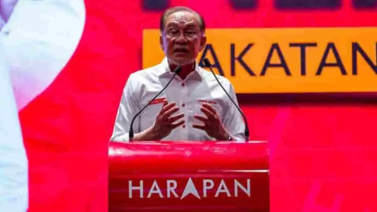 PM Malaysia Anwar Ibrahim menyebut harga bensin RON95 di negaranya masih lebih murah dibandingkan Arab Saudi. (Sumber Foto: Instagram @anwaribrahim_my)