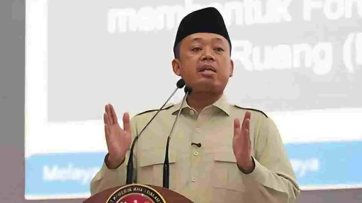 Tak ada lagi menunggu tanpa kepastian. Menteri ATR/BPN Nusron Wahid menegaskan pegawai BPN yang terlambat mengukur tanah akan dikenai sanksi, mulai dari penurunan kinerja, mutasi, hingga pemecatan. (Sumber Foto: Instagram/@nusronwahid)