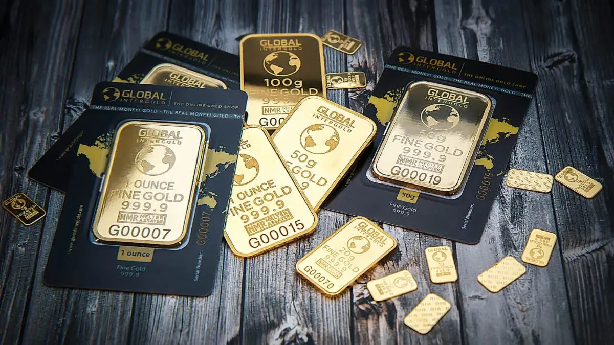 Harga emas Antam kembali naik! Kini tembus Rp2,622 juta per gram dan buyback ikut melonjak Rp18.000. Cek daftar harga lengkap dari 0,5 gram hingga 1 kilogram sebelum membeli atau menjual emas hari ini. (Ilustrasi)