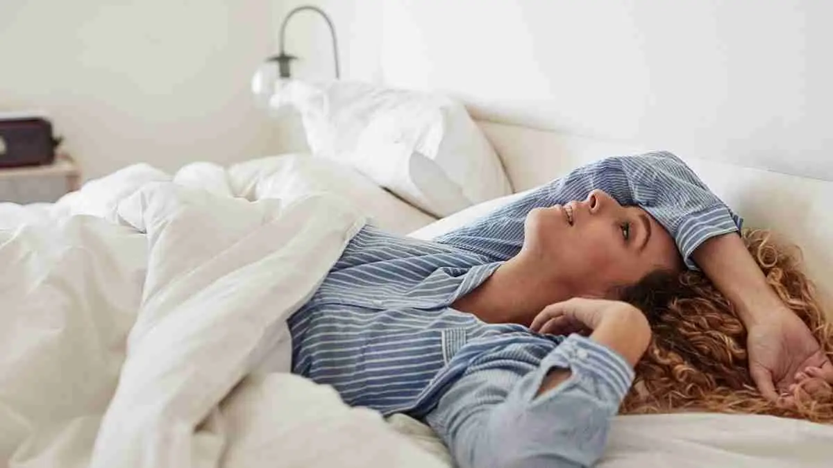 Tidur sudah 7–8 jam, tapi tubuh masih terasa lemas dan tidak bertenaga? Jangan buru-buru menyalahkan kurang istirahat. (ilustrasi)