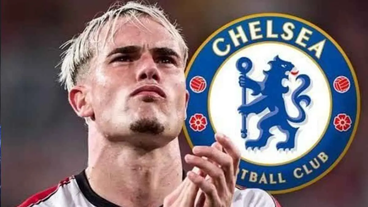 EXCLUSIVE TRANSFER NEWS: Here We Go?. Chelsea dilaporkan resmi melayangkan penawaran baru untuk bek kiri andalan Rayo Vallecano, Pep Chavarria!. Sang pemain dikabarkan sudah sepakat secara personal dan kini mendesak klubnya agar segera melepasnya ke London Barat. (sumber foto : instagram.com/fabriziorom)