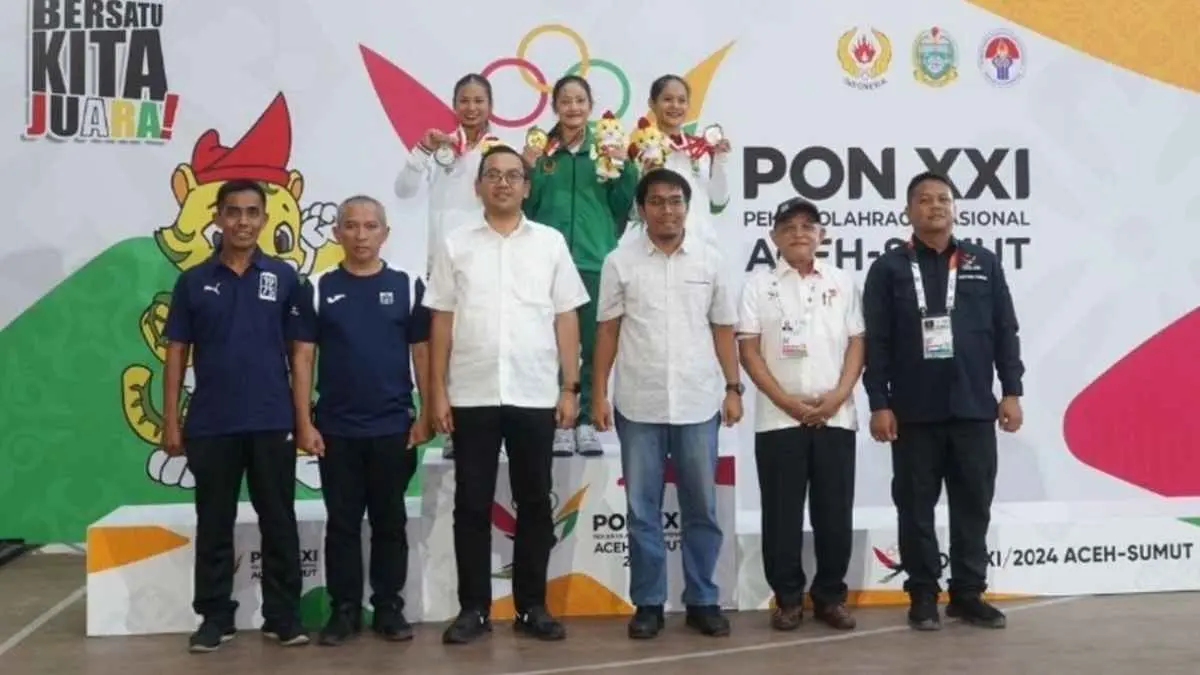 Sudah hampir dua tahun menunggu, bonus PON 2024 atlet Riau belum juga dibayarkan sepenuhnya. Bahkan, ada atlet yang mengaku kini takut berprestasi karena merasa hak mereka tak kunjung dipenuhi. (Kompas.com)