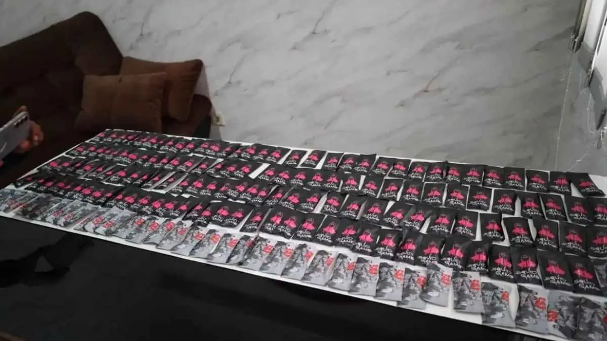 Polda Banten menyita 195 cartridge vape elektrik yang ternyata berisi cairan Etomidate, atau narkoba cair. (Istimewa)