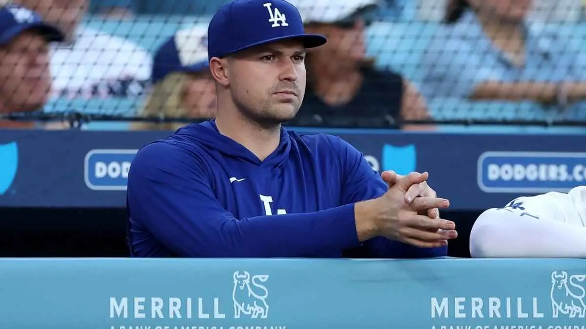 Los Angeles Dodgers kembali membuat gebrakan di MLB Trade Deadline 2026 dengan merekrut Tarik Skubal. Didukung rotasi pitcher bertabur bintang dan skuad yang semakin dalam, Dodgers kini menjadi favorit utama untuk mempertahankan gelar World Series dan mencetak sejarah dengan tiga gelar beruntun. (Luke Hales/Getty Images)