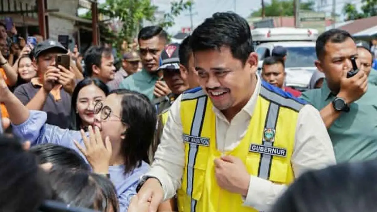 Rp2 miliar disiapkan untuk kelapa Nias Utara! Bukan cuma diolah menjadi kopra, rumah produksi ini juga akan mengembangkan arang batok kelapa. Harapannya, hasil panen petani punya nilai jual lebih tinggi dan ekonomi lokal makin bergerak. (Sumber Foto: Instagram @bobbynst)