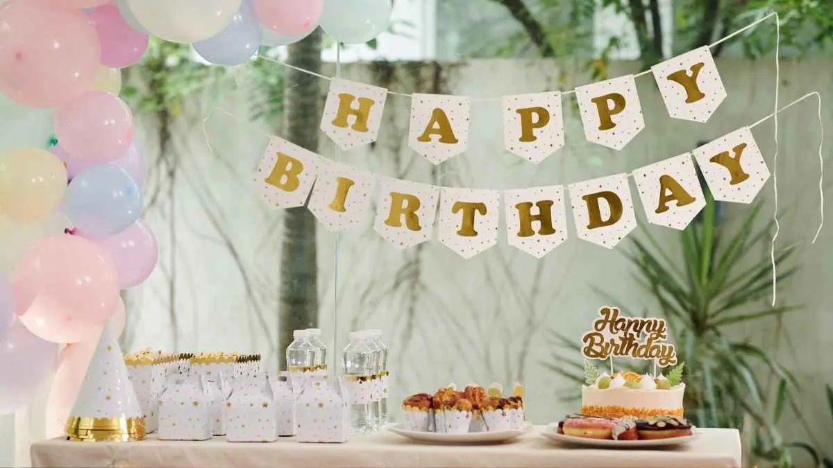 Bukan cuma balon! 10 pernak-pernik ini bisa bikin birthday party kamu makin estetik dan Instagramable. (ilustrasi)