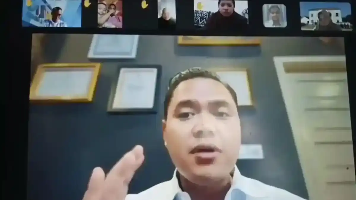 Kadisdik Kalimantan Tengah klarifikasi usai videonya viral di media sosial. (Tangkapan layar media sosial)