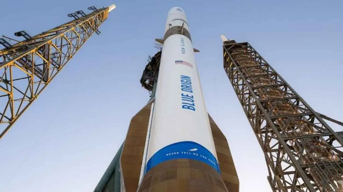 Perjalanan manusia menuju Mars ternyata bukan cuma soal roket. NASA kini menyiapkan infrastruktur komunikasi untuk menghubungkan berbagai wahana di Planet Merah dengan Bumi, dan Blue Origin mendapat peran penting dalam proyek tersebut. (Sara Nash/Pinterest)