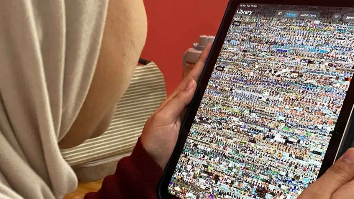 Galeri HP penuh ribuan foto, tetapi sebagian besar mungkin tidak pernah dibuka lagi. (Muhammad Azlan Syah/Radar Bonang)