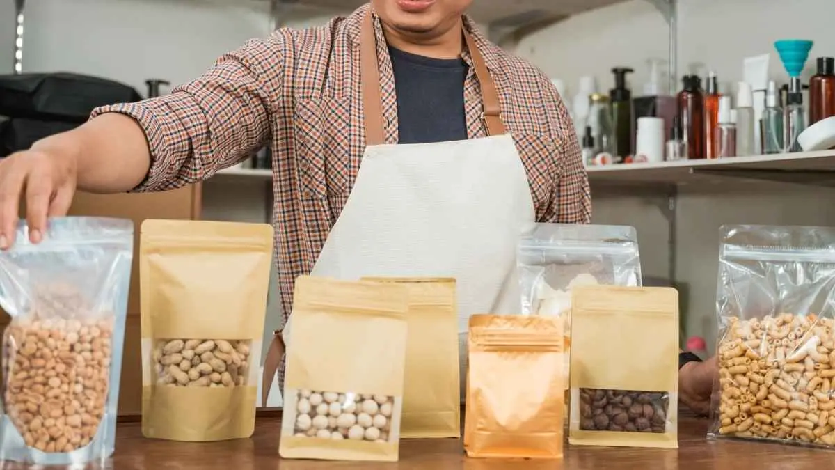 Launching produk bukan cuma soal menentukan tanggal dan membuat promosi. Pastikan produk, stok, transaksi, hingga tim sudah benar-benar siap sebelum konsumen datang. (ilustrasi)