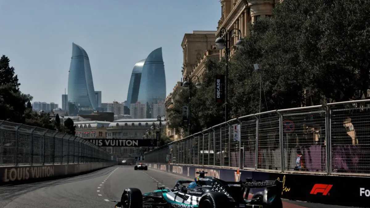 George Russell menjadi pembalap tercepat pada sesi latihan bebas pertama Grand Prix Azerbaijan. (XPB Images)