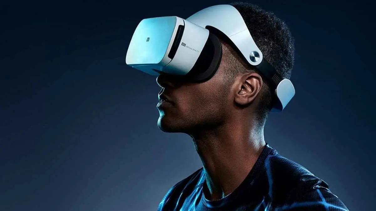 VR ternyata bukan cuma membuat dunia digital terlihat nyata. Studi terbaru menemukan sebagian pengguna bisa mengalami sensasi yang dikategorikan sebagai pengalaman mistis. Bukan berarti VR memanggil makhluk gaib, tetapi tingkat imersi yang tinggi dapat membuat pengalaman virtual terasa sangat kuat dan nyata. (ilustrasi)
