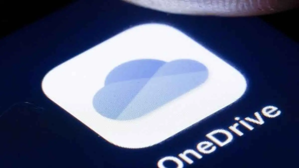 Microsoft mengubah kapasitas OneDrive Microsoft 365 Family dan Premium dari maksimal 6 TB menjadi 2 TB bersama. Pelanggan baru terdampak mulai 8 Oktober 2026, sedangkan pelanggan lama mengikuti jadwal perpanjangan langganan pada atau setelah 2 Mei 2027. (CHIP.de/Pinterest)