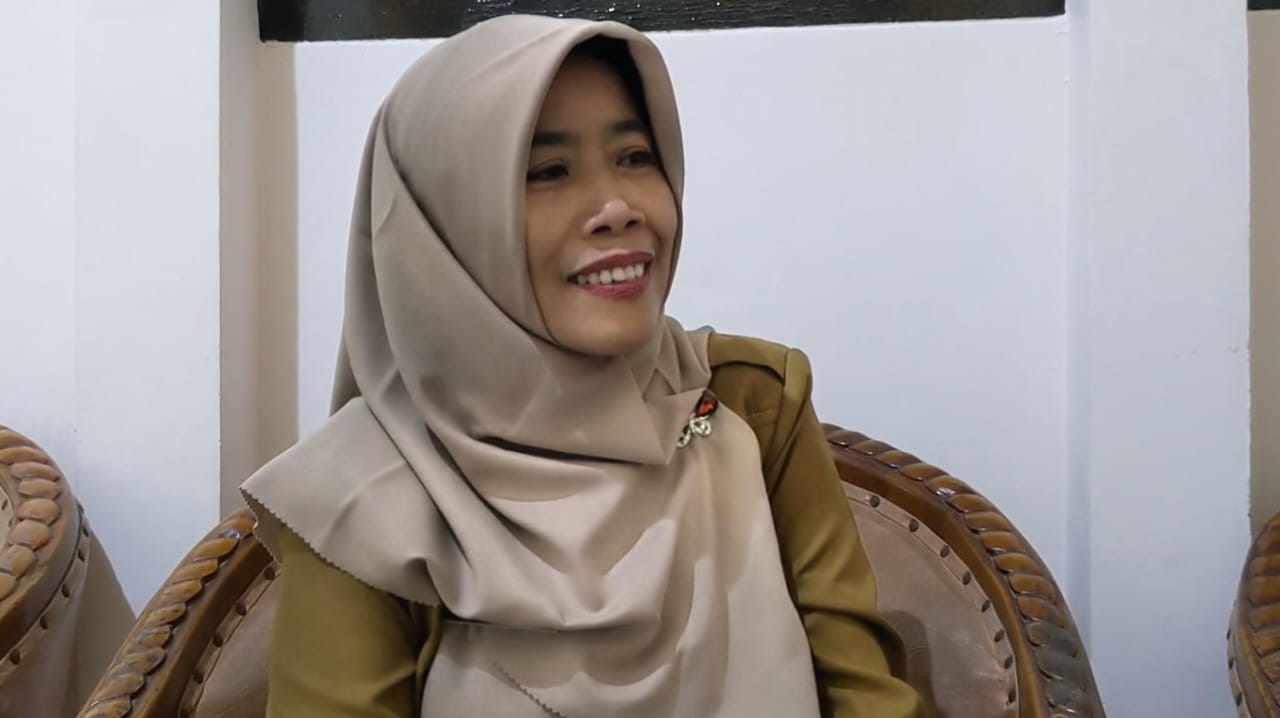 Ahli Gizi RSUD dr Soedomo, Erna Kartikarin