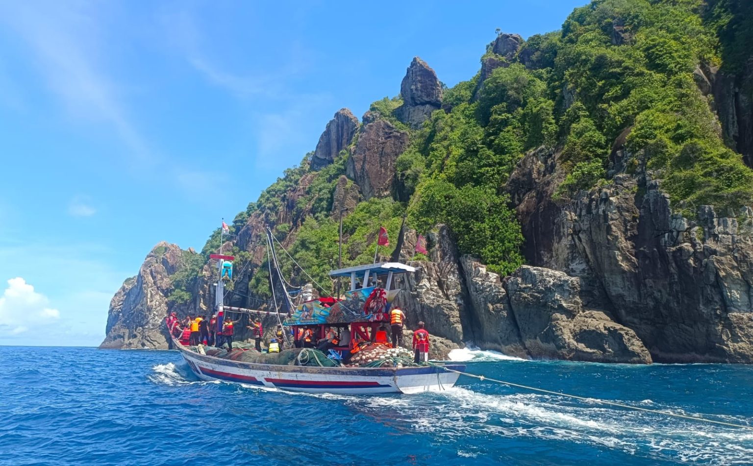 Polres Trenggalek memantau pulau terluar di wilayahnya