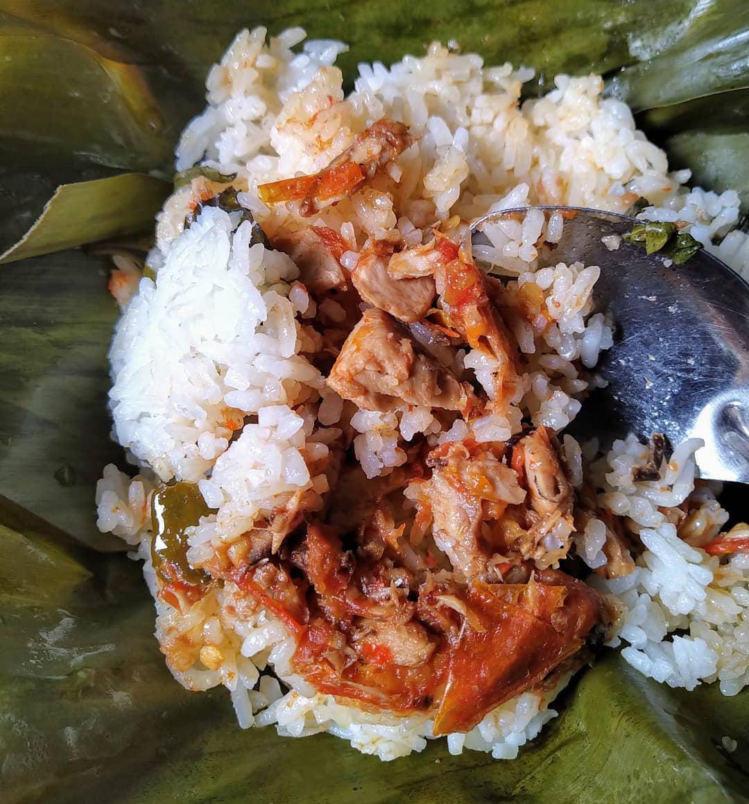 Sego Gegok khas Trenggalek, tak sekadar nasi teri pedas, tapi kenangan masa kecil yang dikukus bersama daun pisang.