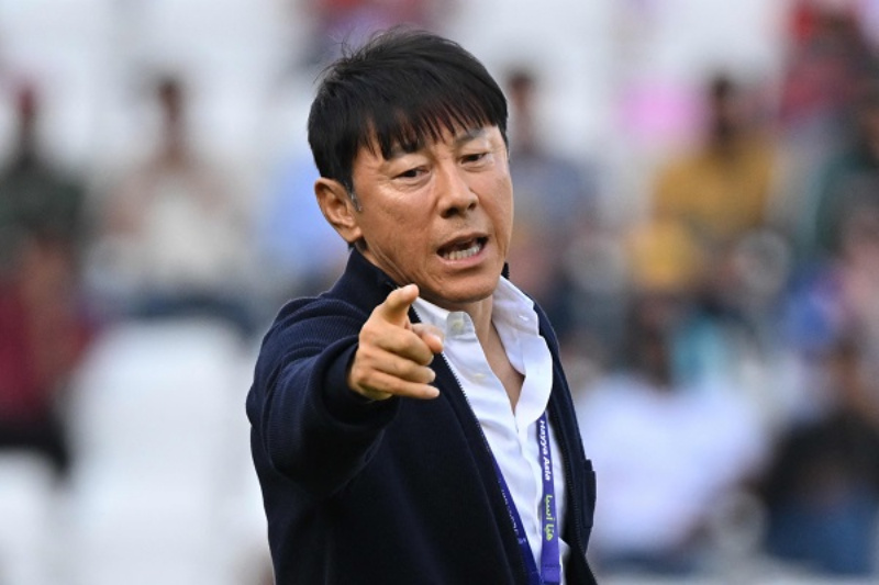 Shin Tae-yong ketika melatih Indonesia
