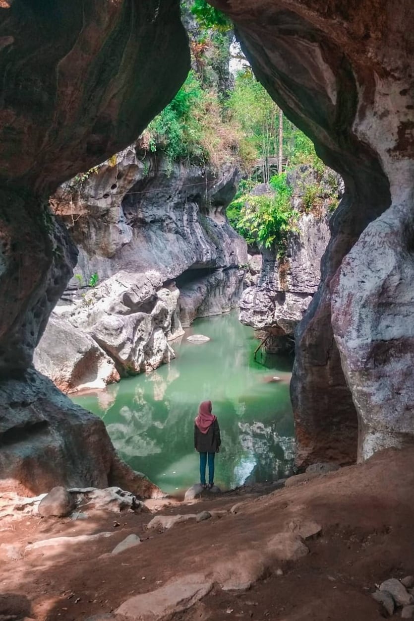 Tampak kondisi sepi pengunjung di goa ngerit salah satu destinasi wisata di Trenggalek