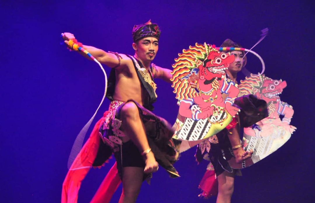 Kesenian Jaranan Turonggo Yakso yang Didorong untuk menjadi Warisan Budaya Tak Benda oleh Novita Hardini.