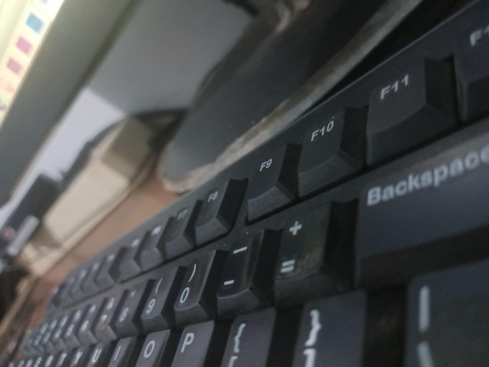 Kecil di keyboard, besar jasanya.