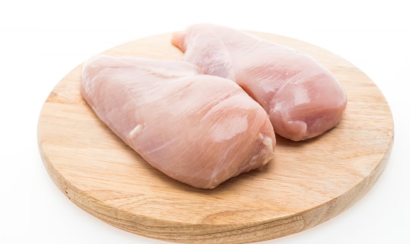 Dada  Ayam Sumber Protein utama bagi pecinta gym