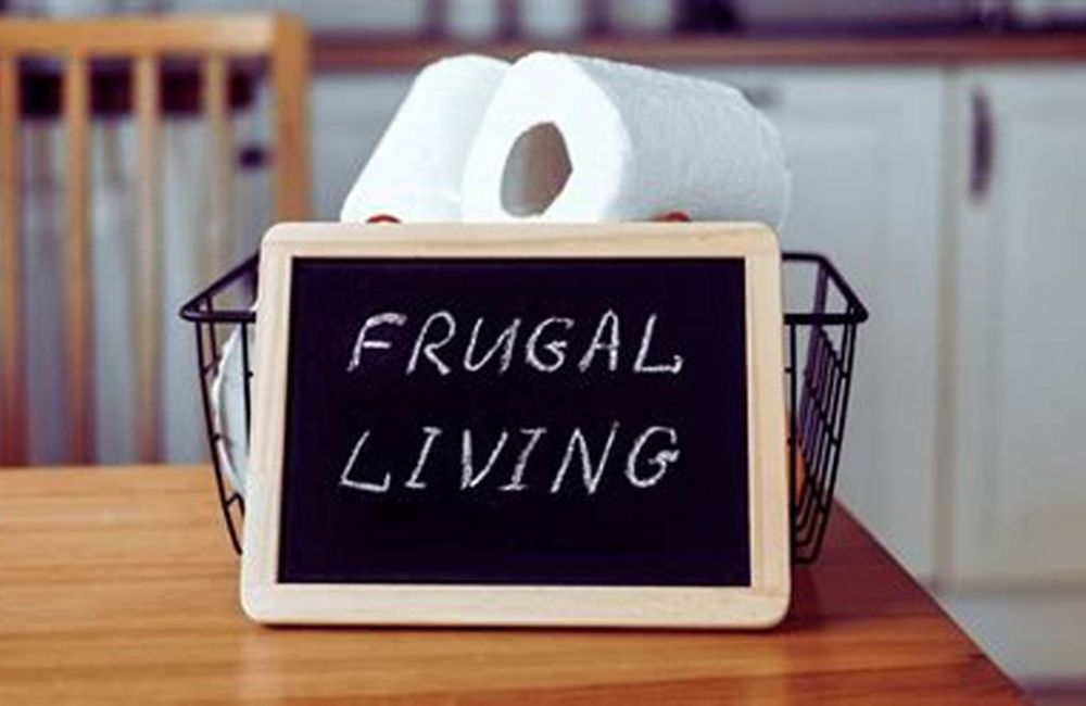 Frugal living adalah gaya hidup yang membawa banyak manfaat jika diterapkan dengan seimbang.