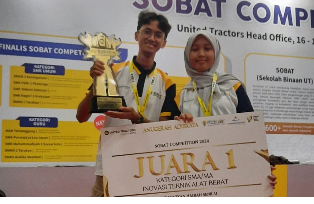 Perwakilan Siswa SMANESA Trenggalek Berhasil Meraih Juara 1 Kompetisi Inovasi Teknik Alat Kategori SMA/MA