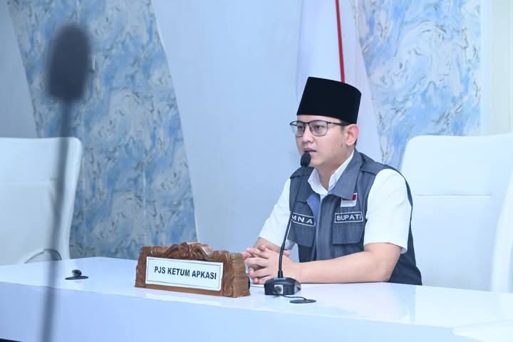 Bupati Trenggalek, Mochamad Nur Arifin.