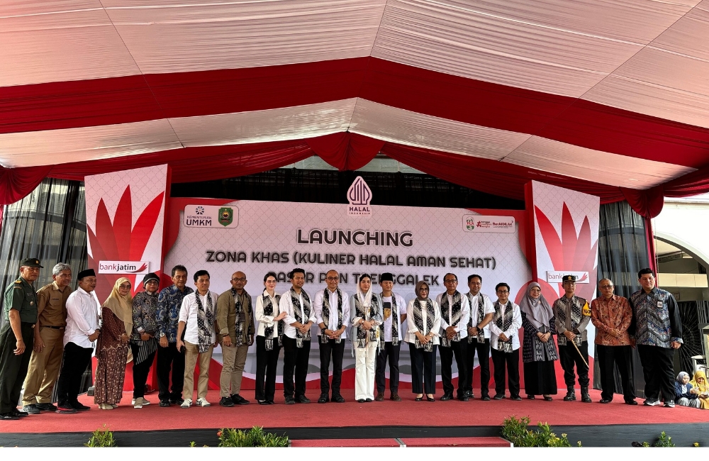 RESMI : Launching Zona Khas ( Kuliner Halal Aman Sehat) Telah Resmi dibuka di Pasar Pon Trenggalek