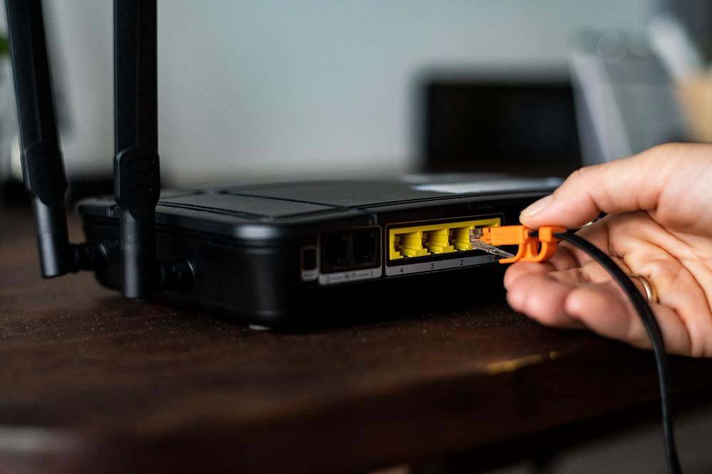 Router kamu lemot? Mungkin dia cuma butuh istirahat sebentar.