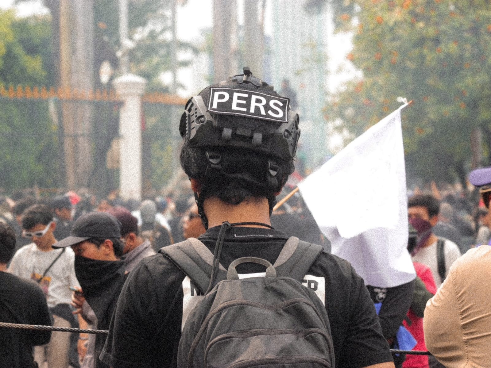 Aturan sertifikasi wartawan dan verifikasi perusahaan media.
