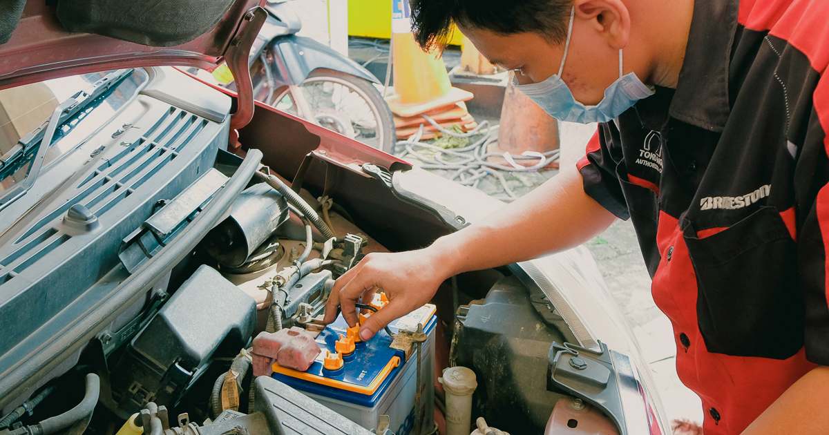 Memilih aki kering atau aki basah tergantung pada kebutuhan dan preferensi pengguna