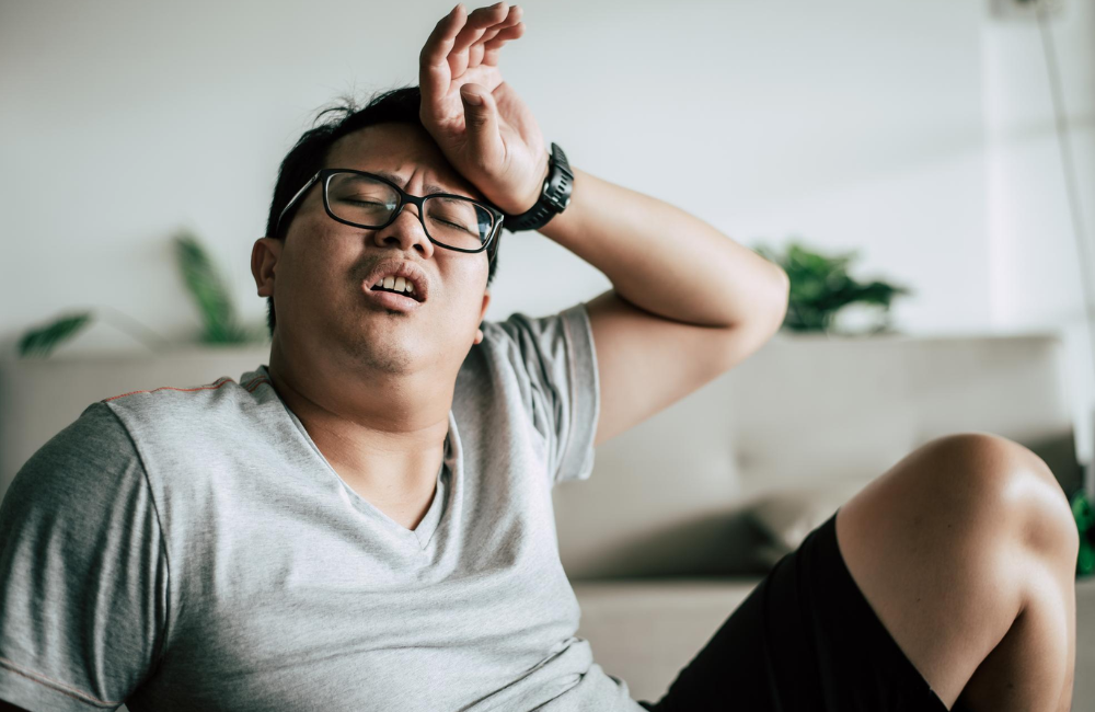 Chronic Fatigue Syndrome bikin lo capek terus-menerus, perawatan diri dan dukungan medis sangat penting untuk atasi.