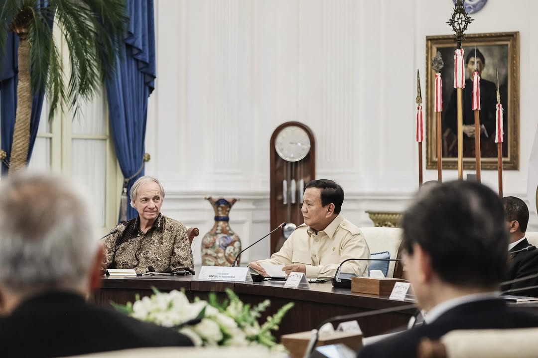 Ray Dalio beberkan tantangan ekonomi Indonesia untuk menjadi negara maju.